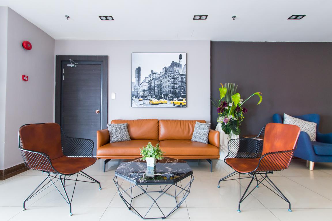 Hotel-99-Bandar-Puteri-Puchong-Lobby-6