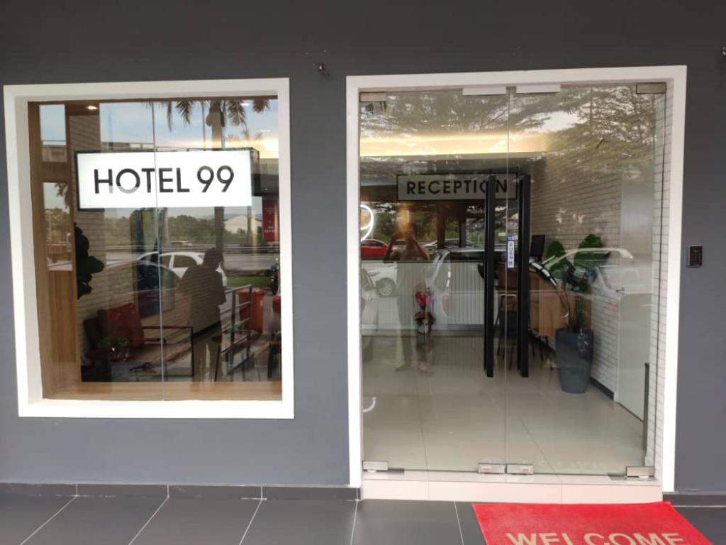 Hotel-99-Seri-Kembangan-Lobby-and-facility-6