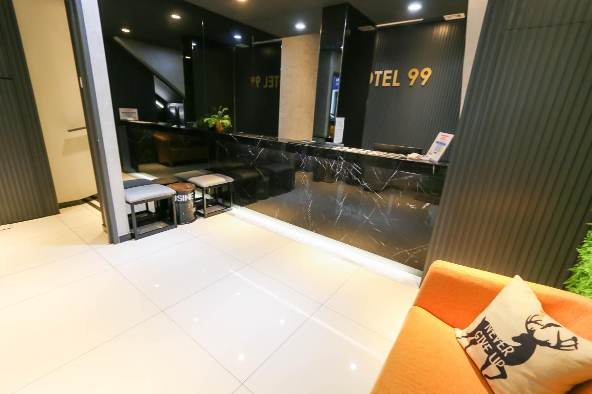 hotel-99-sri-petaling-bukit-jalil-lobby-and-facilities-7