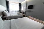 DELUXE-TRIPLE-ROOM-KLCT-HOTEL-99-2