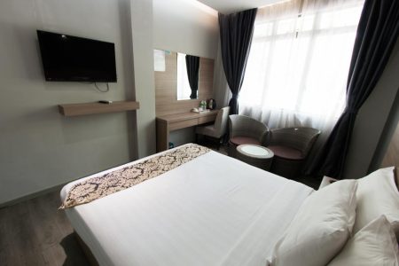 Deluxe-Queen-Room-KLCT-Hotel-99-2