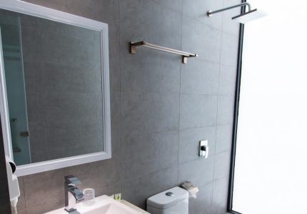 Hotel-99-Sepang-KLIA-Superior-Queen-Room-2-e1744825043908