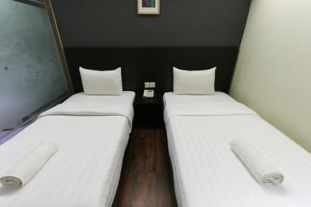 hotel-99-Klang-Meru-Superior-Twin-Room-2