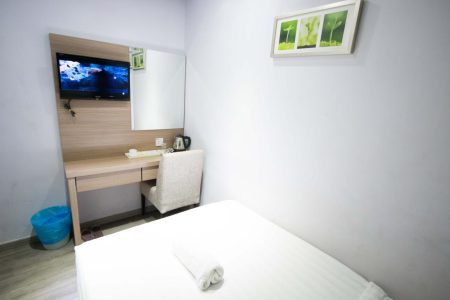 hotel-99-pusat-bandar-puchong-deluxe-single-room-1