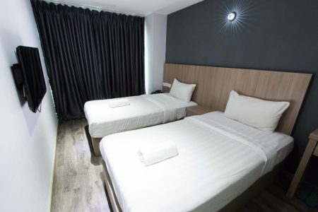 hotel-99-pusat-bandar-puchong-superior-twin-single-1