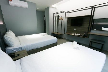 hotel-99-sri-petaling-bukit-jalil-deluxe-family-room-3