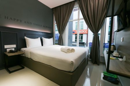 hotel-99-sri-petaling-bukit-jalil-standard-queen-room-2