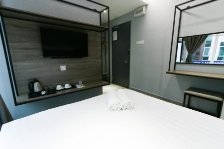 hotel-99-sri-petaling-bukit-jalil-standard-queen-room-4