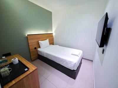 superior single room hotel m9 sepang klia 1 klia 2 (1)